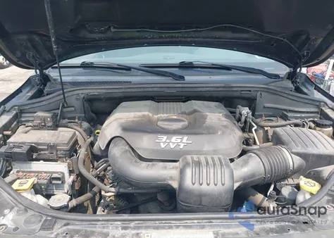 2013 Jeep Grand Cherokee Laredo z USA, uszkodzony, nr VIN 1C4RJFAG2DC505917